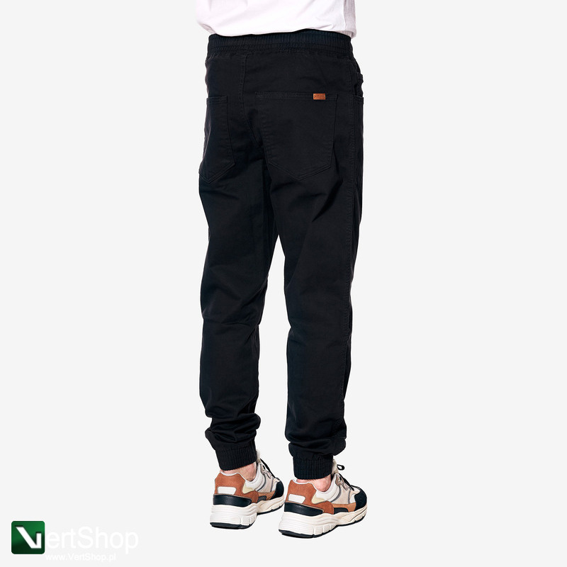 pol pl B O R Spodnie jogger SKIN FIT BOR czarna tkanina 205152 4