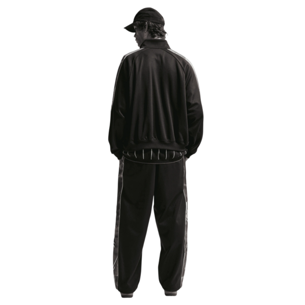 b4a360d3db376eb5e397e8204c9da1a9