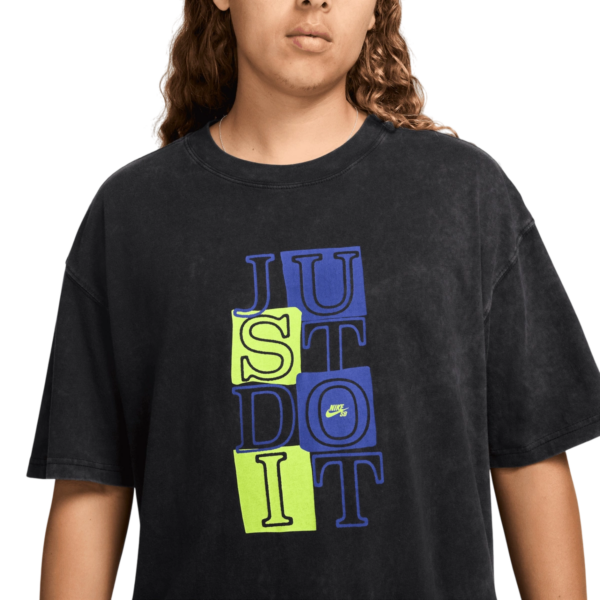 pol pl Koszulka Nike Sb Tee Remake JDI 32329 3
