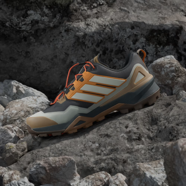 pol pl buty Adidas Terrex Skychaser GTX Carbon Off White Pure Tangerine 34123 1